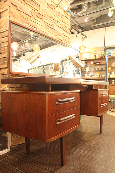 antique & Vintage furniture at's(アッツ)□ / ☆期間限定価格